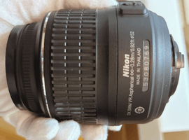 Nikon:レンズ/Nikon:D5200 ボディ レッド/など3点