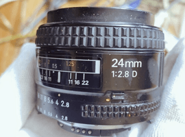 Nikon:Ai AF Nikkor 24mm F2.8D/Canon:EF28-200mm F3.5-5.6 USM/など8点