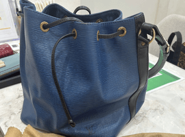 LOUIS VUITTON / エピ / プチノエ / M44152 / 状態ランク:Bなど3点