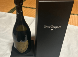 ワイン:Dom Pérignon(白 2000 )など2点