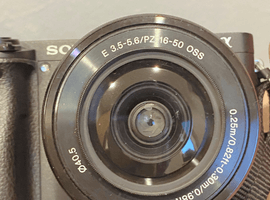 SONY:α6300 ズームレンズキット ILCE-6300Lなど3点