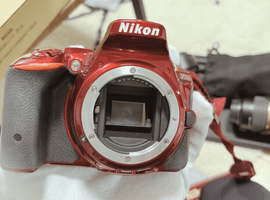 Nikon:D5500 ボディ レッド/TAMRON:18-270mm F3.5-6.3 DiII VC PZD/Model B008N