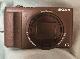 SONY:Cyber-shot DSC-HX60V/SONY:E 16mm F2.8 SEL16F28/など3点
