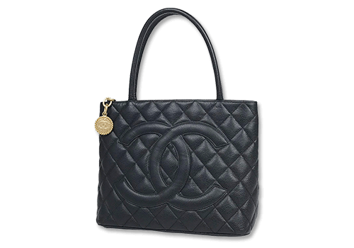 シャネル復刻トートの買取相場は上昇傾向?より高く売るために知っておきたいこと