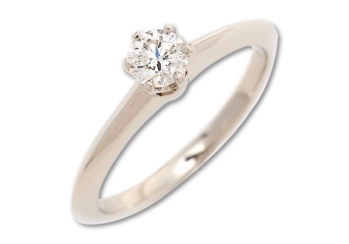 ティファニーの婚約指輪はどのシリーズが高く売れる?買取相場や高く売るポイントを解説